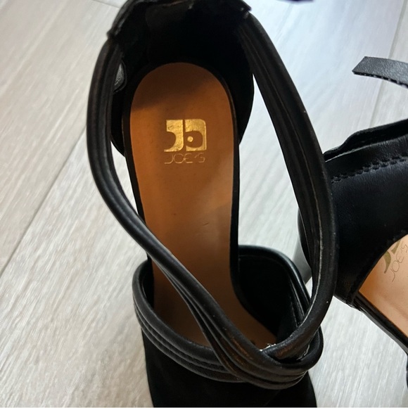 Joe's Jeans Black Peep Toe Heels Size 8.5 Leather & Suede Back Tassel Zipper - Picture 4 of 13